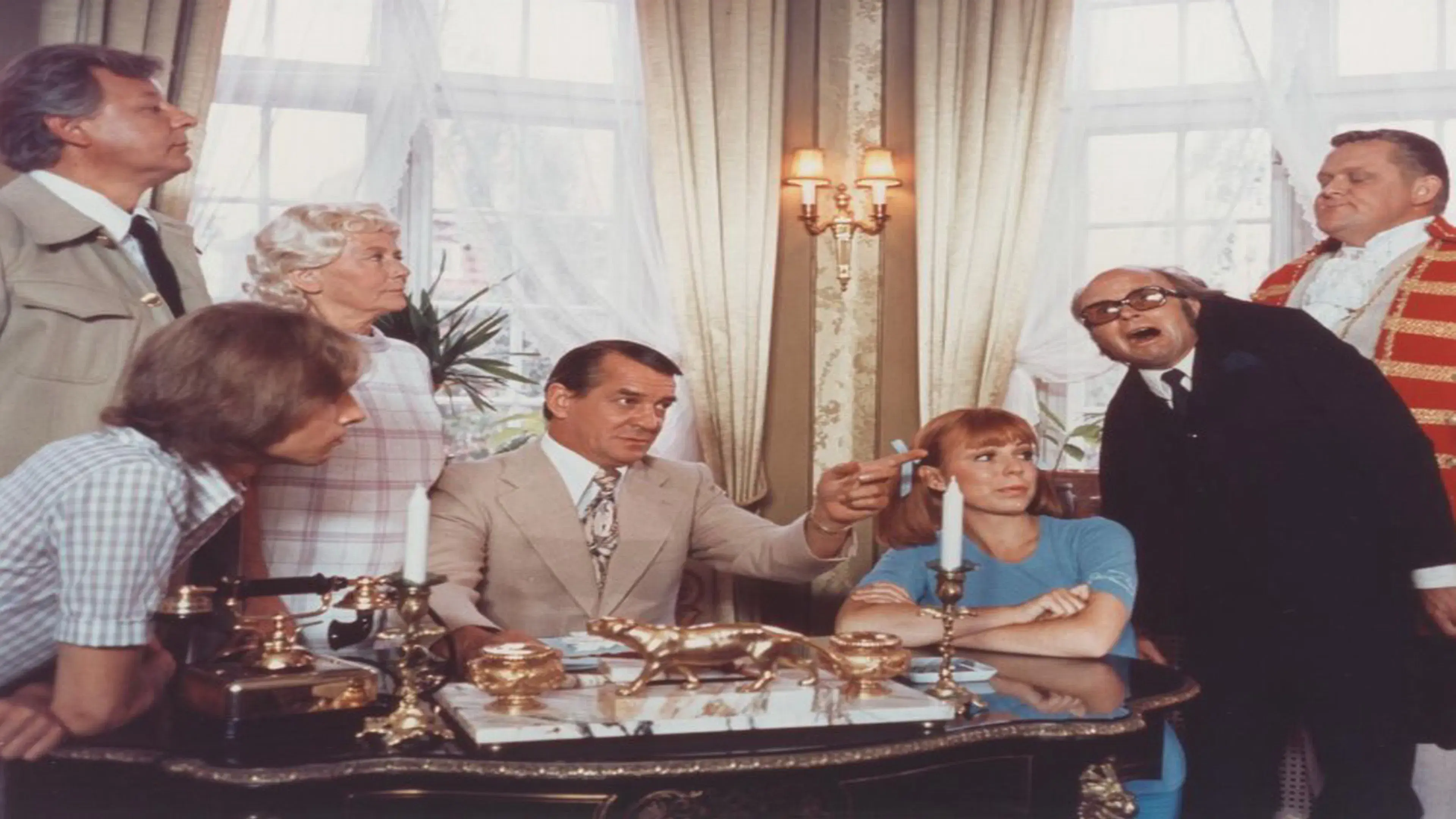 The Goldcabbage Family Breaks the Bank