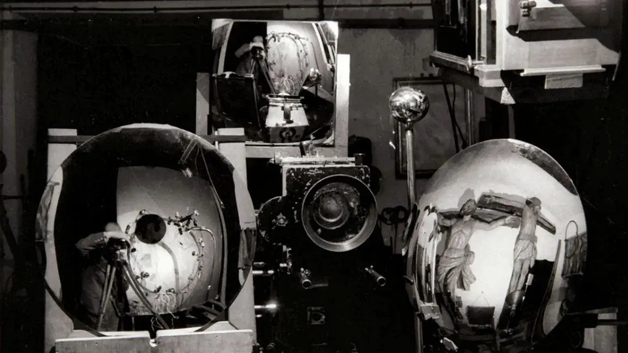 Fire in Castilla (Tactilvision from the Moor of Fright)